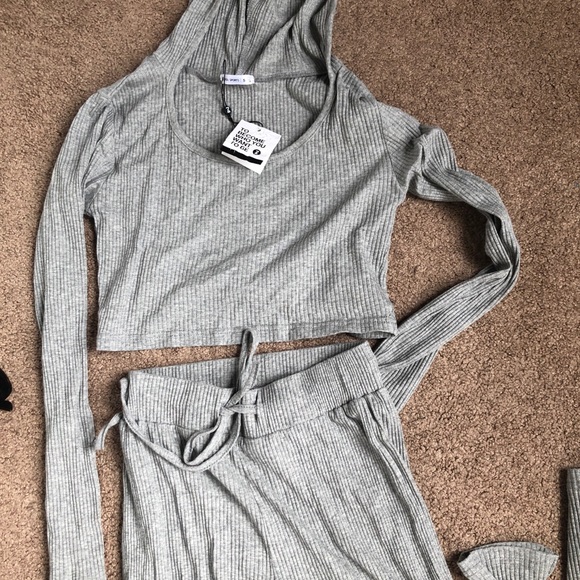 NWT ribbed crop top and pants set - Picture 5 of 6